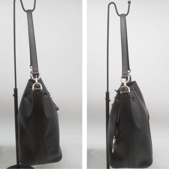 Michael Kors black purse bucket style - Picture 5 of 6